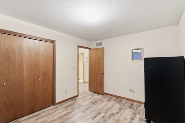 217 W Douglas Ave, Andover, KS 67002