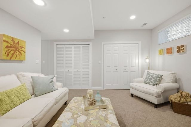 923 Lagrange 923, Boston, MA 02132