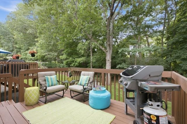 923 Lagrange 923, Boston, MA 02132