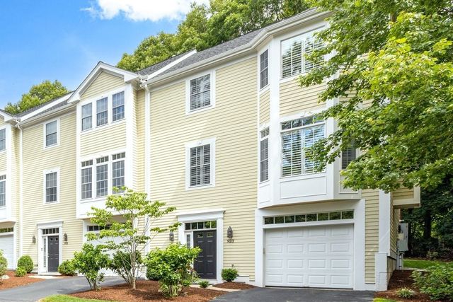 923 Lagrange 923, Boston, MA 02132
