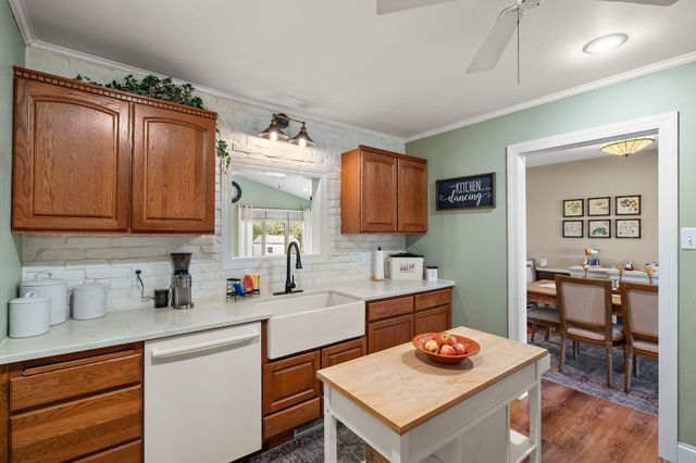 474 S 200 W, Valparaiso, IN 46385