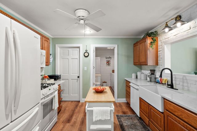 474 S 200 W, Valparaiso, IN 46385