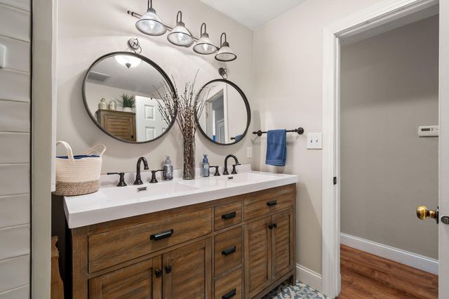 474 S 200 W, Valparaiso, IN 46385
