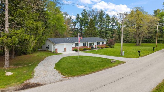 474 S 200 W, Valparaiso, IN 46385
