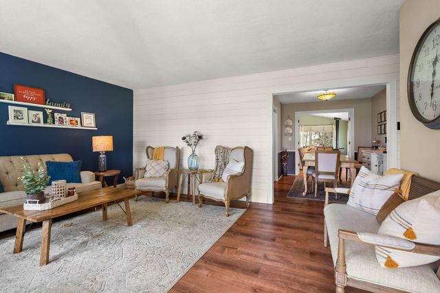 474 S 200 W, Valparaiso, IN 46385