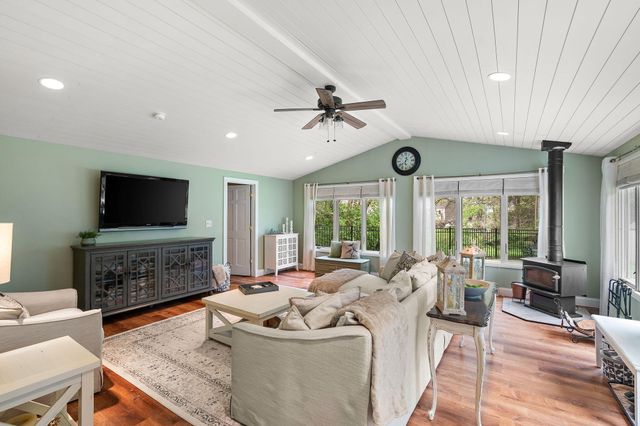 474 S 200 W, Valparaiso, IN 46385