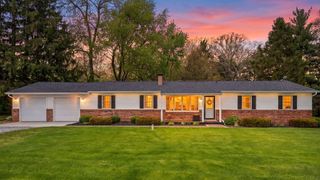 474 S 200 W, Valparaiso, IN 46385