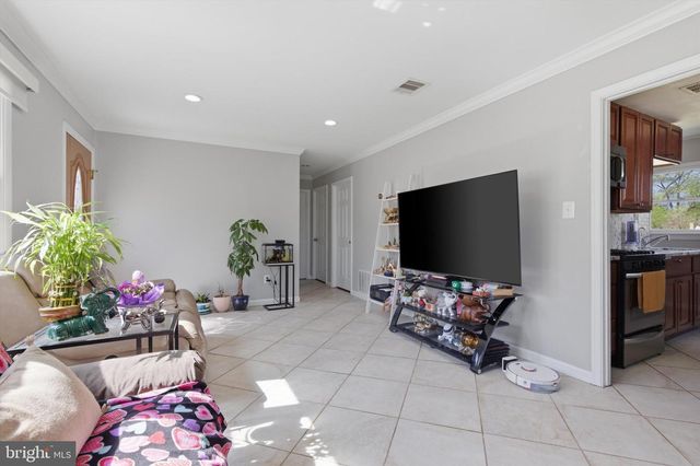108 GARRETT RD, Glen Burnie, MD 21060
