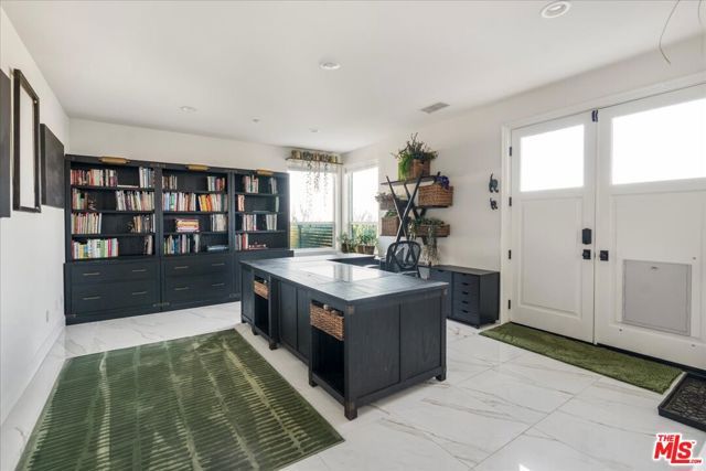 7450 Wiscasset Drive, West Hills (los Angeles), CA 91304