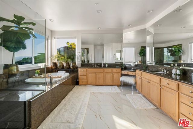 7450 Wiscasset Drive, West Hills (los Angeles), CA 91304