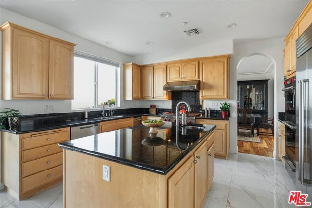 7450 Wiscasset Drive, West Hills (los Angeles), CA 91304