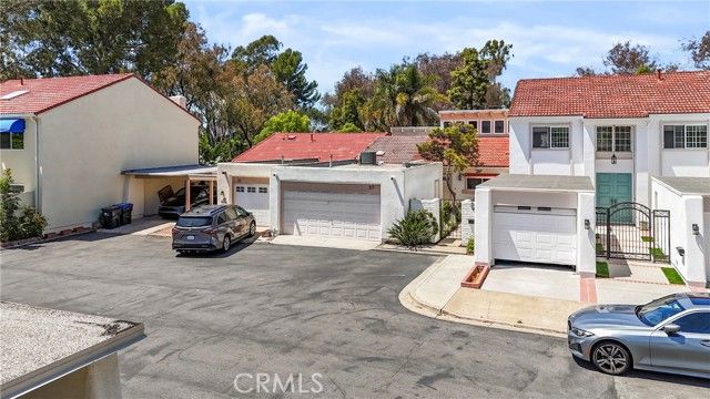 20 Mandrake, Irvine, CA 92612