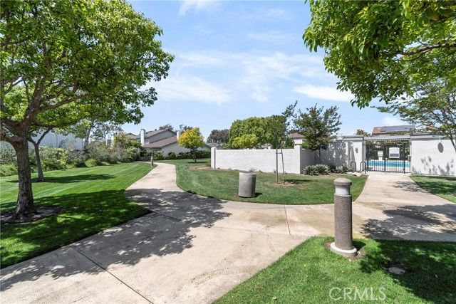 20 Mandrake, Irvine, CA 92612