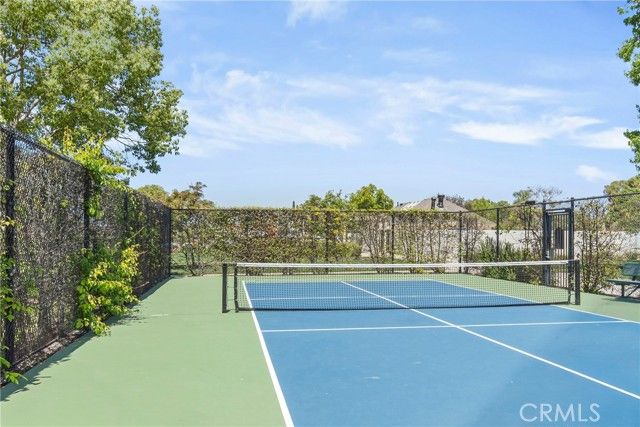 20 Mandrake, Irvine, CA 92612