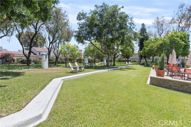 20 Mandrake, Irvine, CA 92612