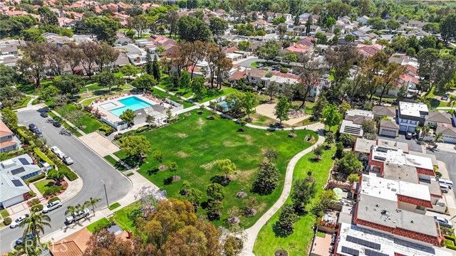 20 Mandrake, Irvine, CA 92612