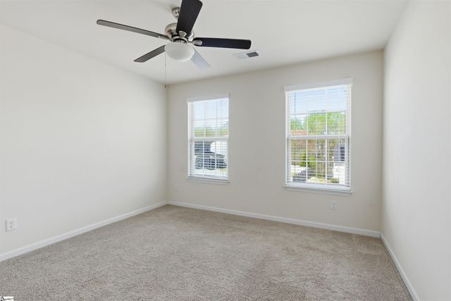 463 Shoreline Boulevard, Boiling Springs, SC 29316