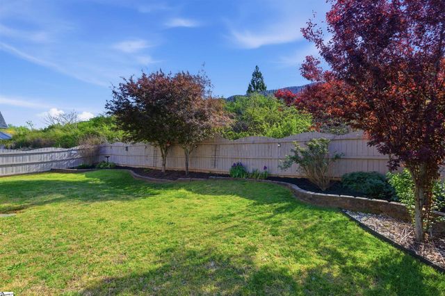 463 Shoreline Boulevard, Boiling Springs, SC 29316