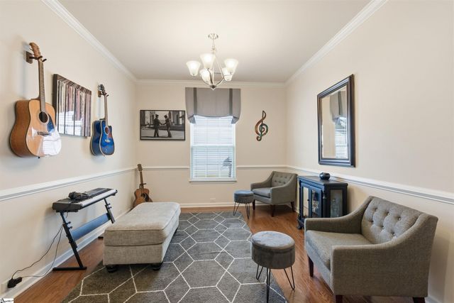 463 Shoreline Boulevard, Boiling Springs, SC 29316