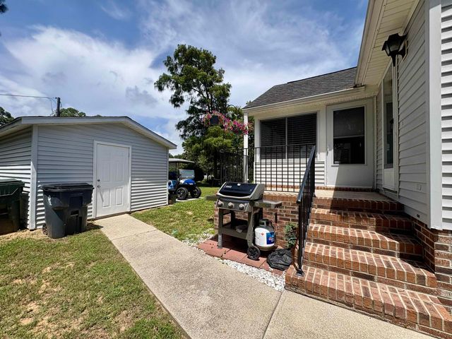 2892 Palm Rd., Murrells Inlet, SC 29576