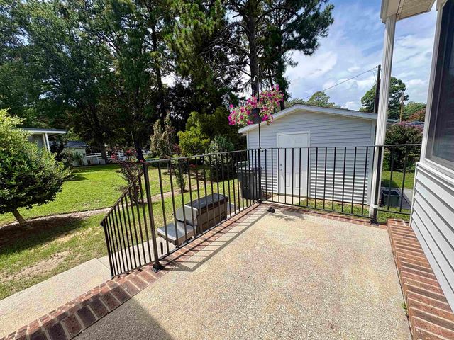 2892 Palm Rd., Murrells Inlet, SC 29576