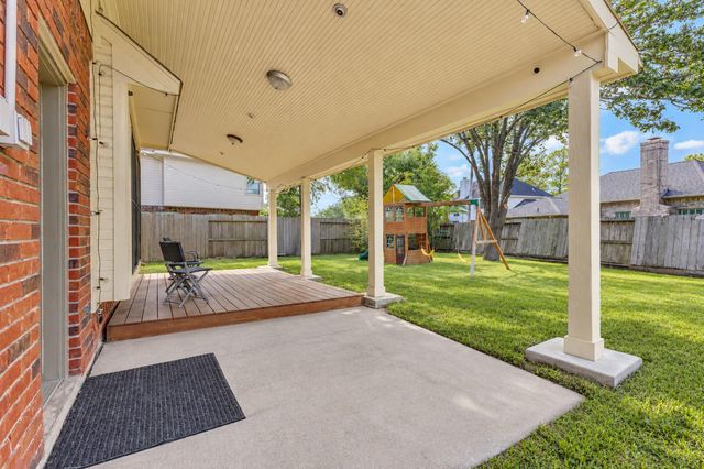 2922 Calendar Lake Drive, Missouri City, TX 77459