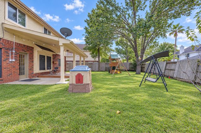 2922 Calendar Lake Drive, Missouri City, TX 77459