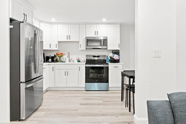 7 Breer St, Brockton, MA 02301