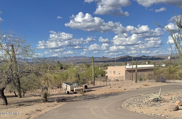 875 W PALO VERDE Drive, Wickenburg, AZ 85390