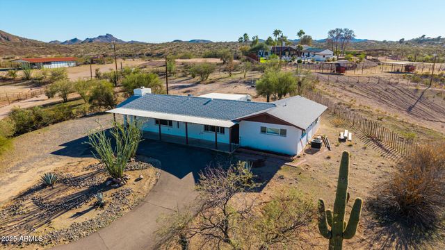 875 W PALO VERDE Drive, Wickenburg, AZ 85390