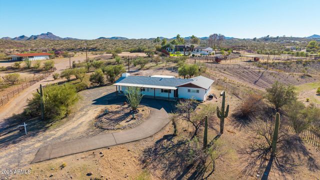 875 W PALO VERDE Drive, Wickenburg, AZ 85390