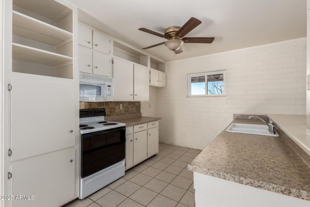 875 W PALO VERDE Drive, Wickenburg, AZ 85390