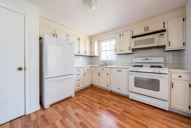 67 Crawford Road, Cotuit, MA 02635