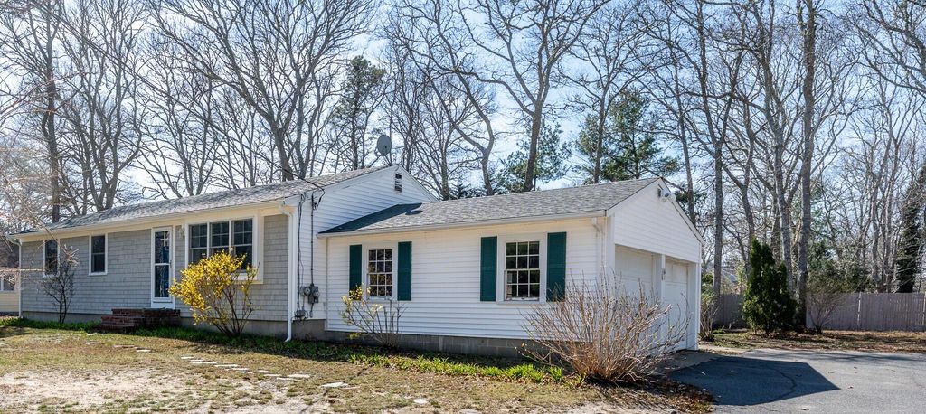 67 Crawford Road, Cotuit, MA 02635