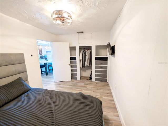 1007 77TH STREET E, Palmetto, FL 34221