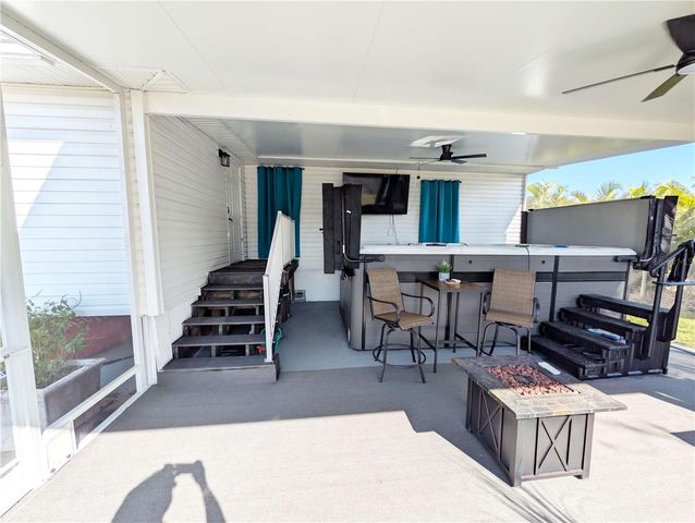 1007 77TH STREET E, Palmetto, FL 34221