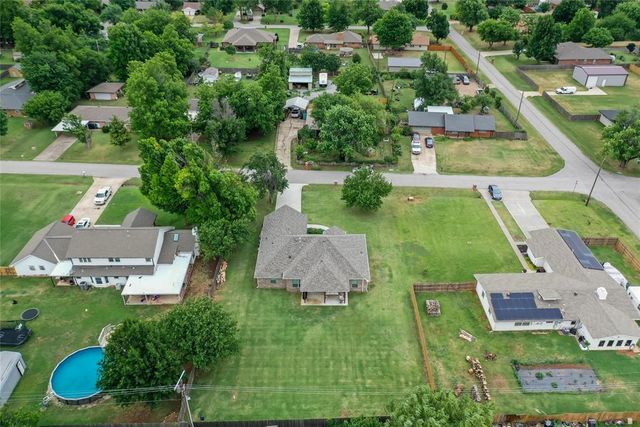 1305 N Valley View Drive, Oklahoma City, OK 73127