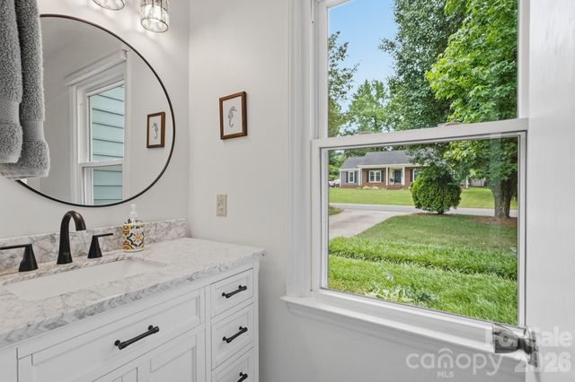 8614 Ducksbill Drive, Charlotte, NC 28277
