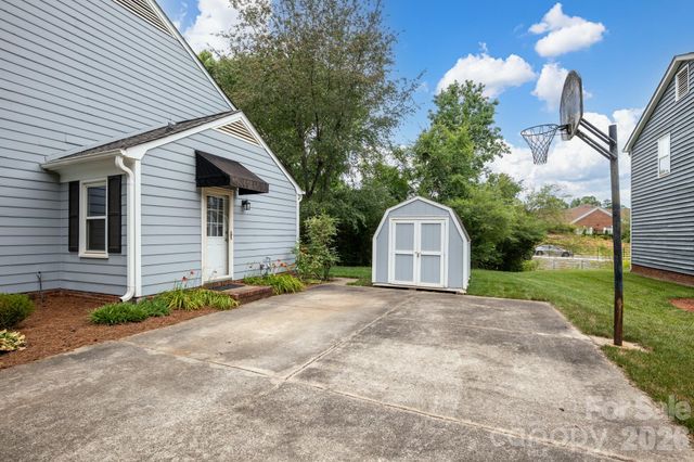 8614 Ducksbill Drive, Charlotte, NC 28277