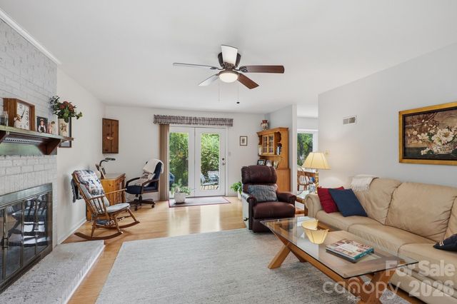 8614 Ducksbill Drive, Charlotte, NC 28277