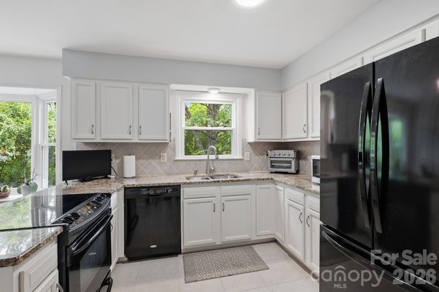 8614 Ducksbill Drive, Charlotte, NC 28277