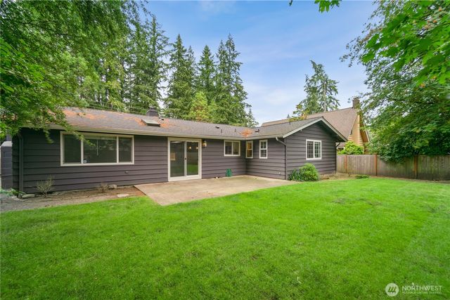 16525 NE 28th Street, Bellevue, WA 98008