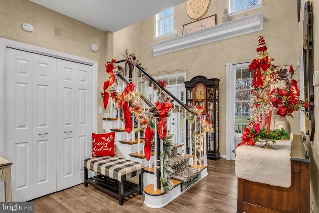 1709 COUNTRY MANOR DR, York, PA 17408