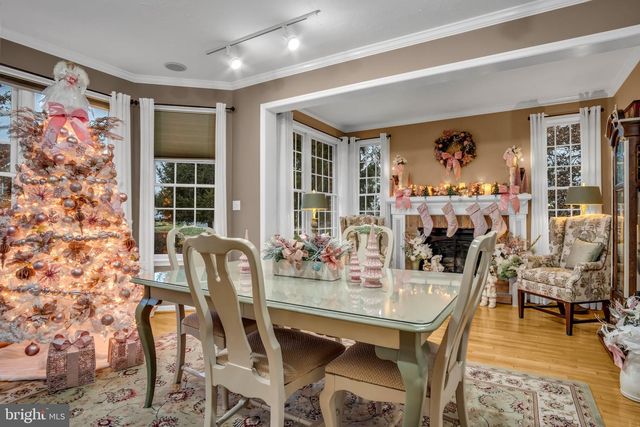 1709 COUNTRY MANOR DR, York, PA 17408