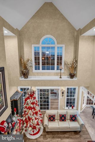 1709 COUNTRY MANOR DR, York, PA 17408