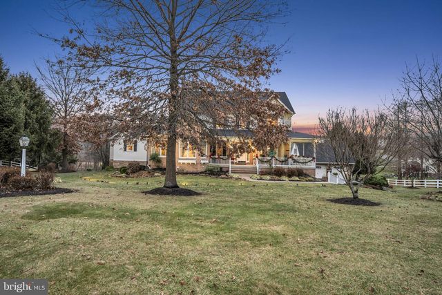 1709 COUNTRY MANOR DR, York, PA 17408