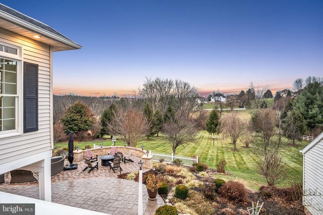 1709 COUNTRY MANOR DR, York, PA 17408