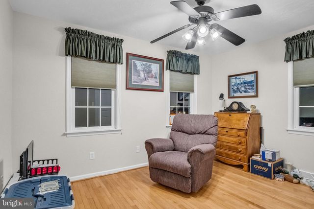 1709 COUNTRY MANOR DR, York, PA 17408