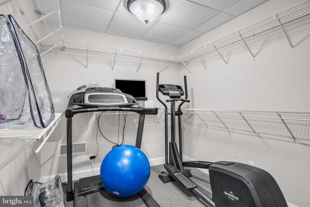 1709 COUNTRY MANOR DR, York, PA 17408