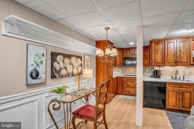 1709 COUNTRY MANOR DR, York, PA 17408